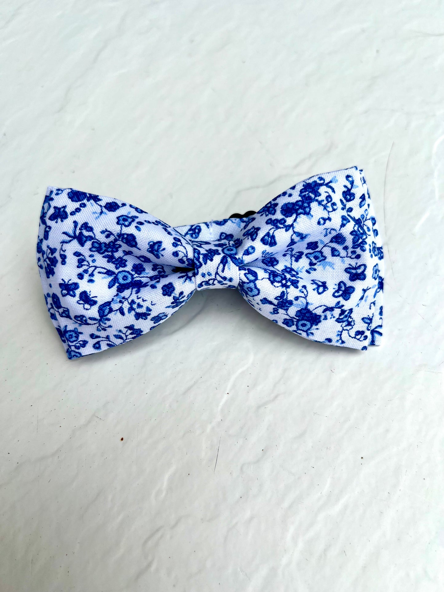 Blue Floral Neck Tie. Spring Floral Neck Tie.