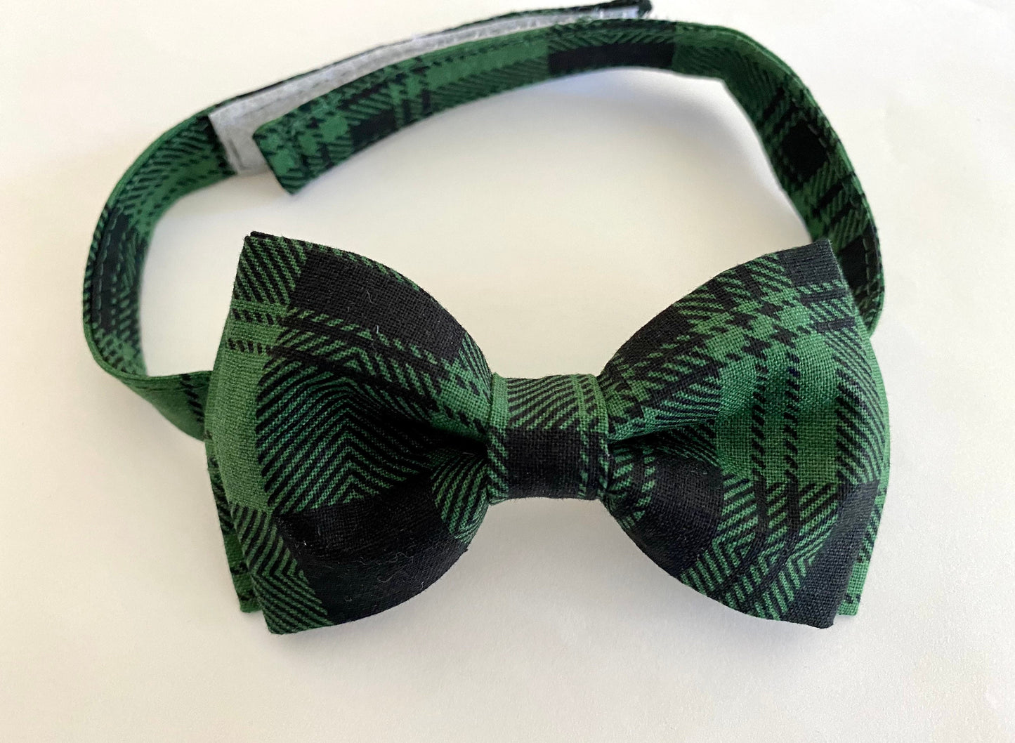 Christmas Green Plaid Bow Tie