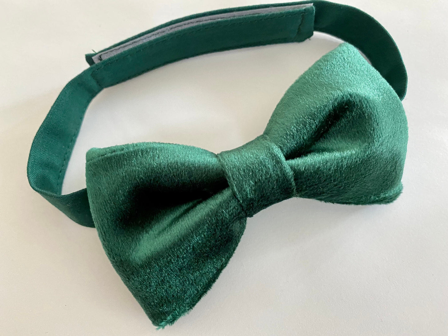 Dark Green Velvet Bow Tie / Brown Elastic Suspenders Set