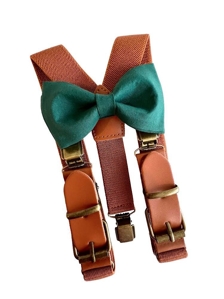 Dark Green Juniper Bow tie and Brown Cognac Buckle Suspenders.